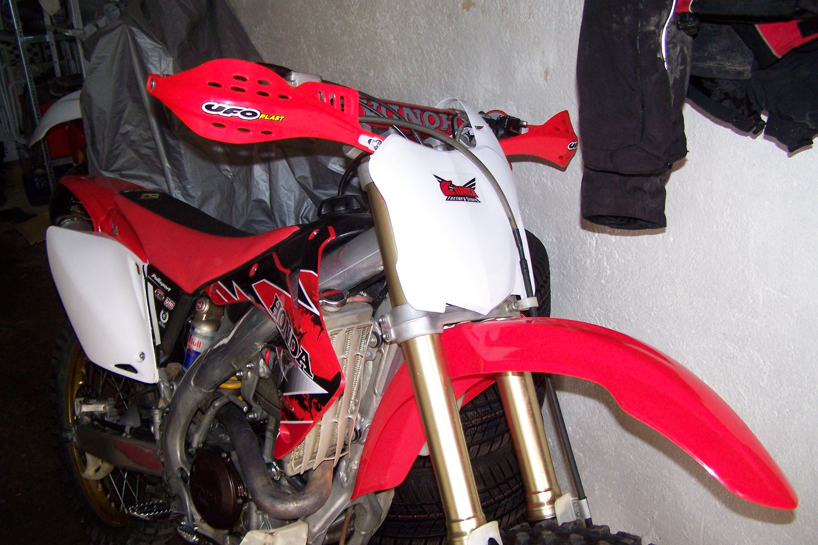 Honda CRF 450 R 008.jpg